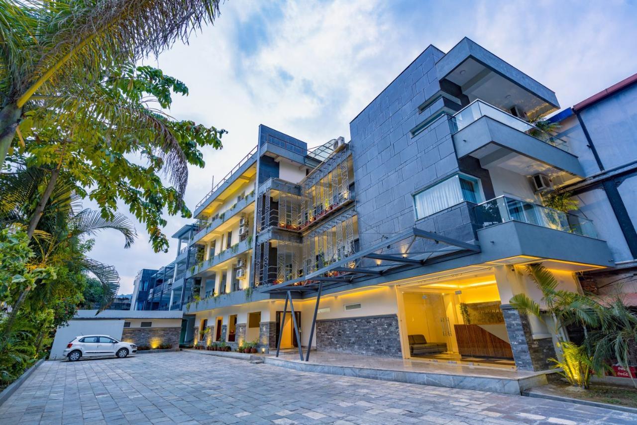 Hotel Swapna Bagh- Your Place Pokhara Exteriör bild