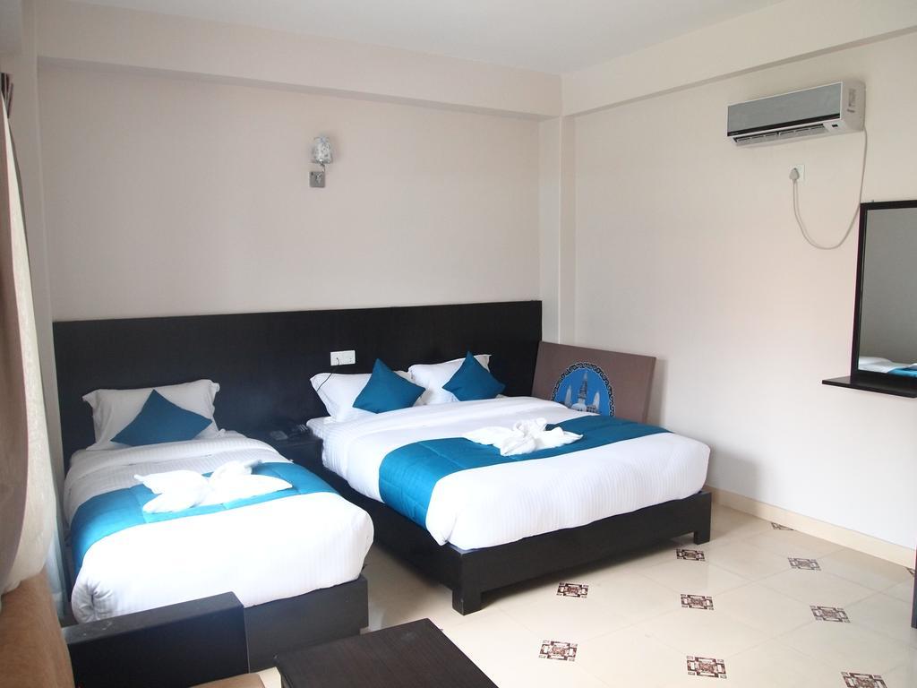 Hotel Swapna Bagh- Your Place Pokhara Exteriör bild