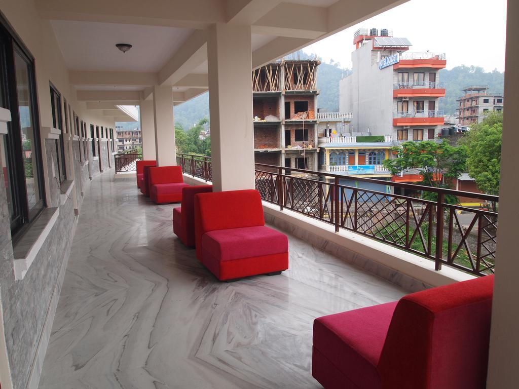 Hotel Swapna Bagh- Your Place Pokhara Exteriör bild