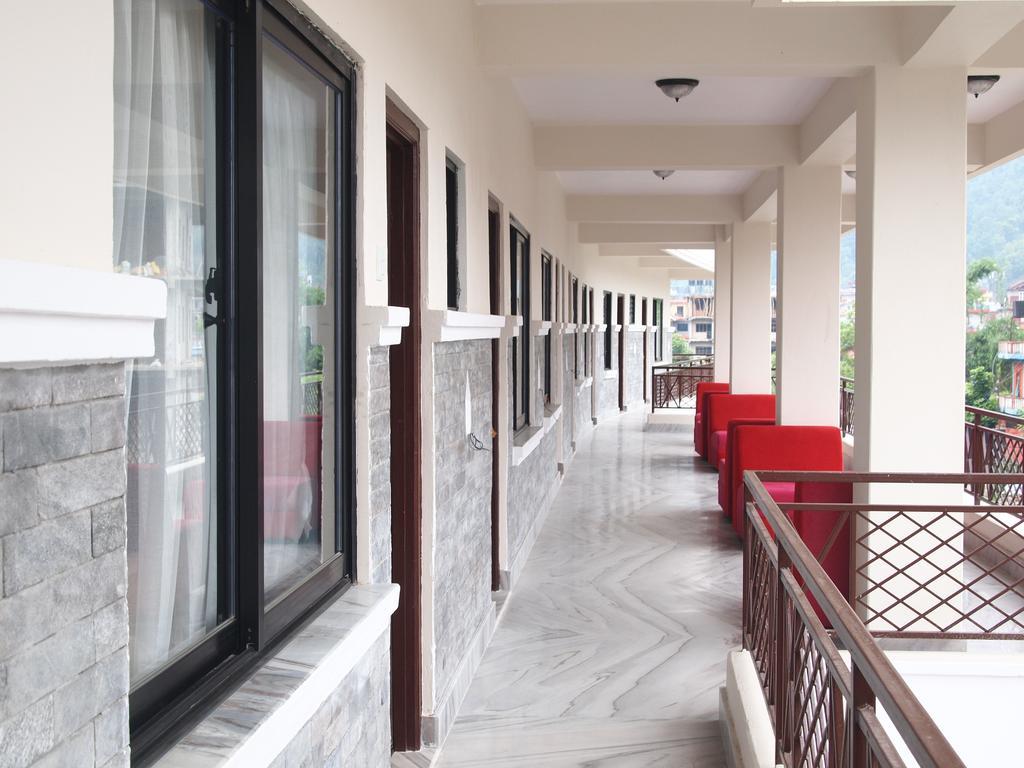 Hotel Swapna Bagh- Your Place Pokhara Exteriör bild